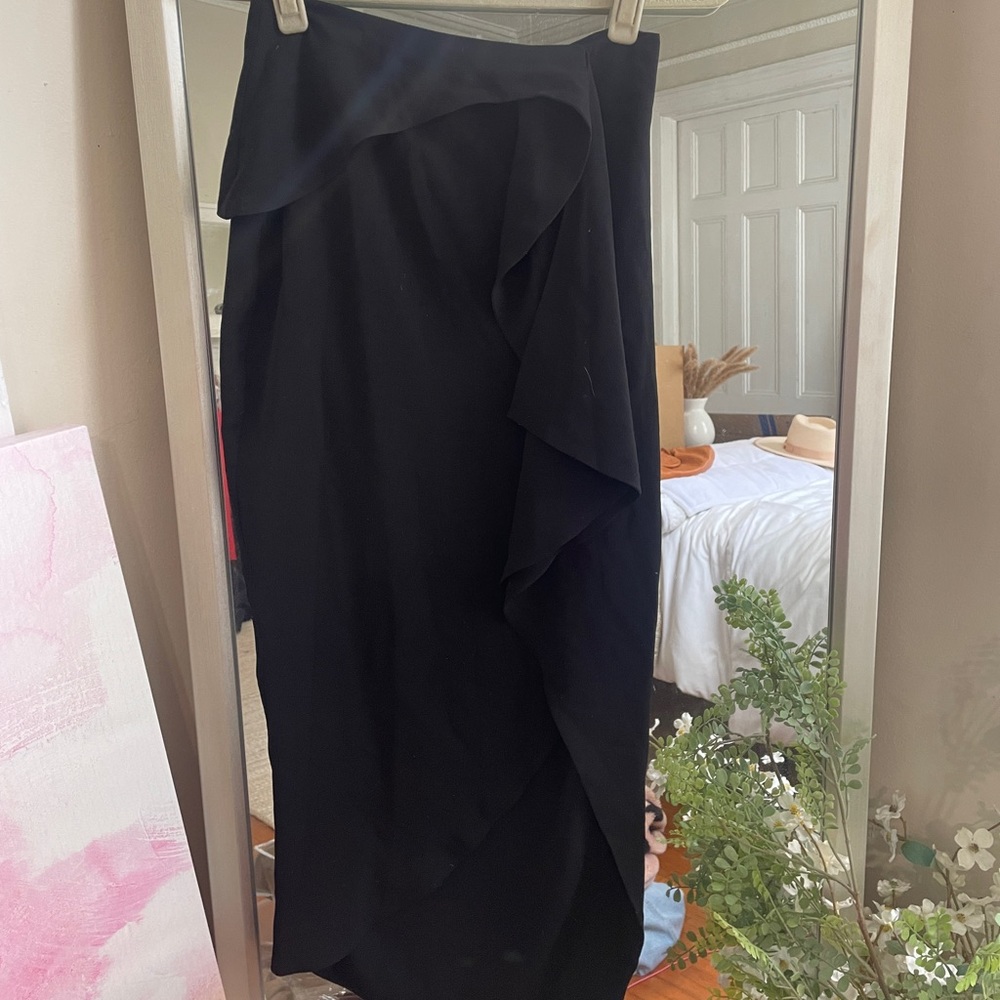 Misha Black Midi Skirt. Size Small.